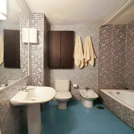 Huelin Apartment